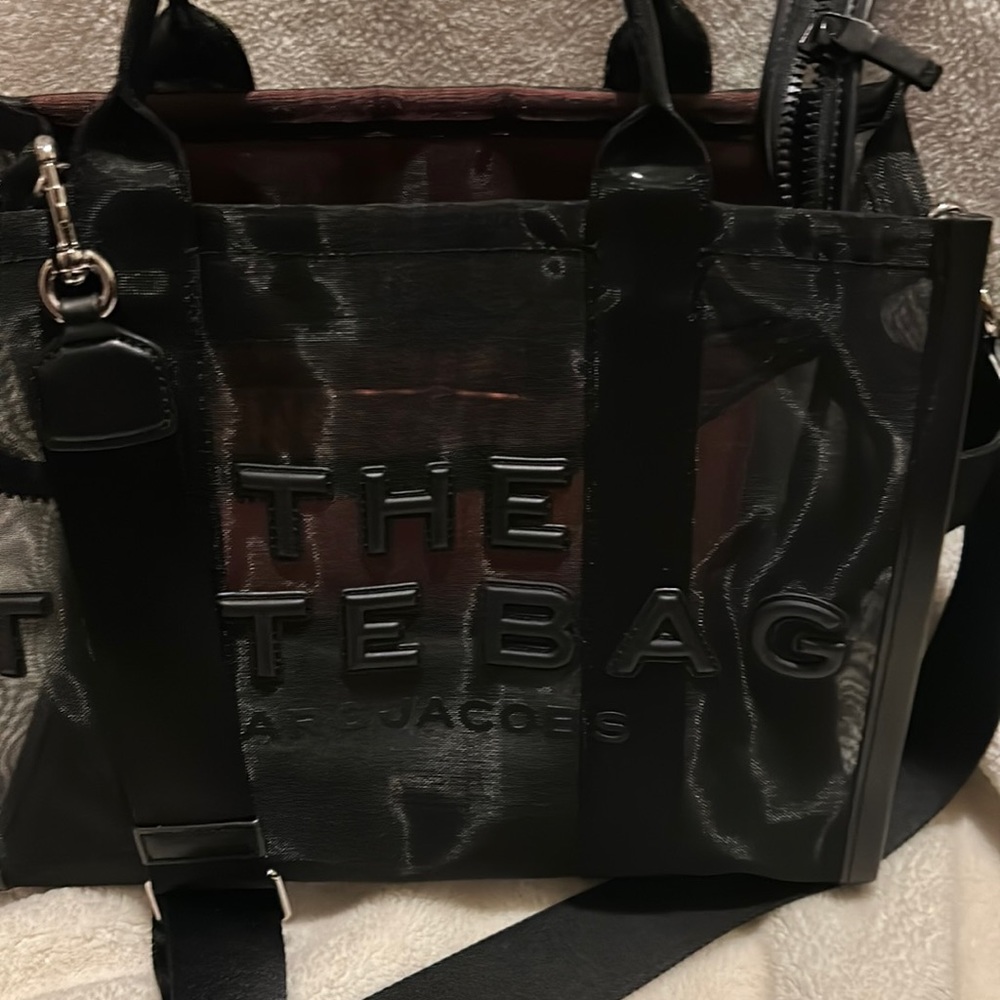 Excellent condition. Barely used and purchased this year..